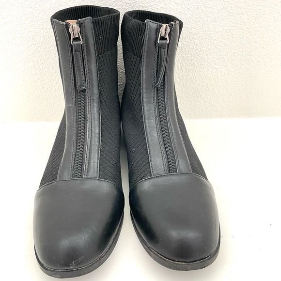 Journee Collection Black Front Zip Bexlie Bootie Women’s size 9 - Picture 6 of 10